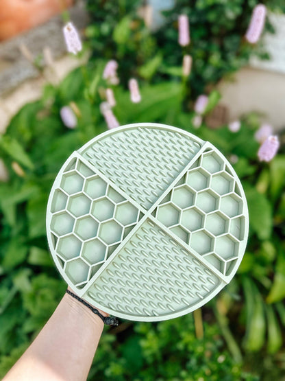 Honeycomb Lick Mat Sage Green
