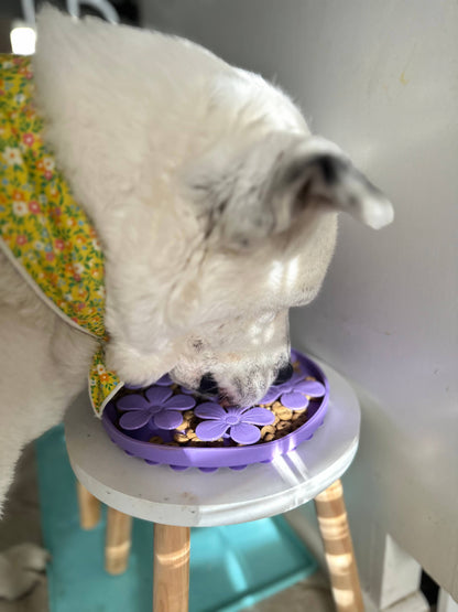 Spunky Pup Lick Pad - Slow Feeder Duos: Flower