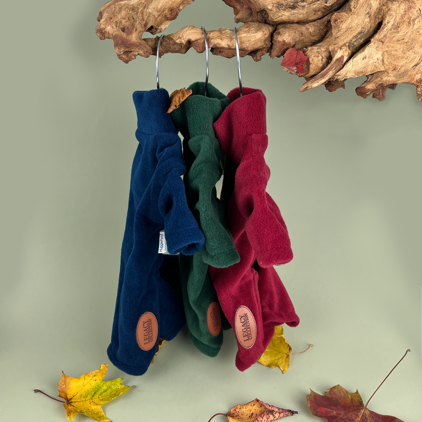 HugglePets Legacy Polar Fleece Dog Explorer: Mulberry