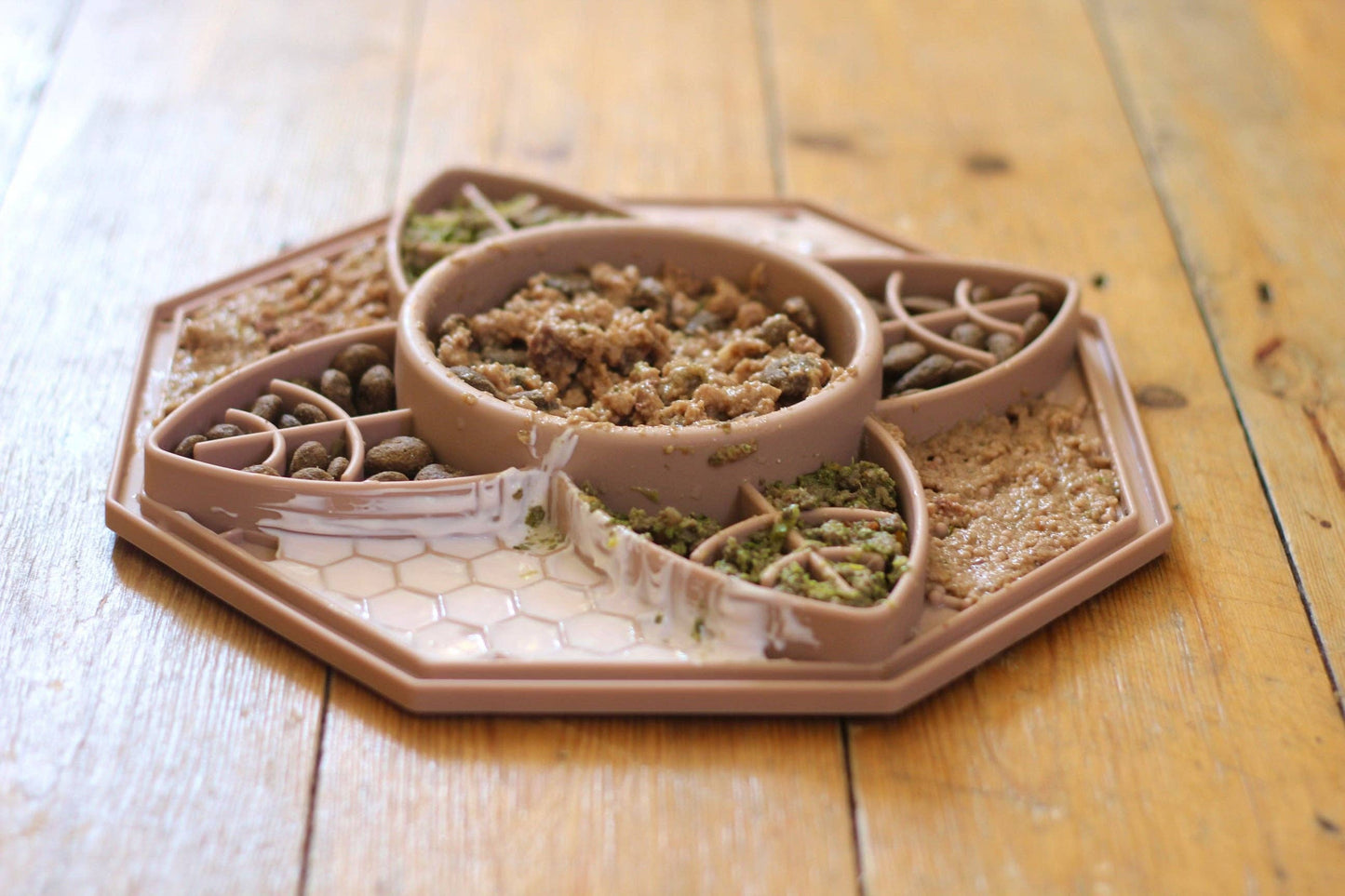 Bodhi & The Birchtree Mandala Slow Feeder In Dusky Pink