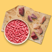 bowl of meat with meat pieces on a patterned background
