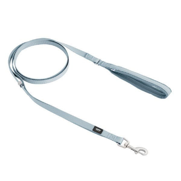 Dog leash with a clip on a white background