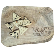 Elderberry & Apple Biscuits 100g