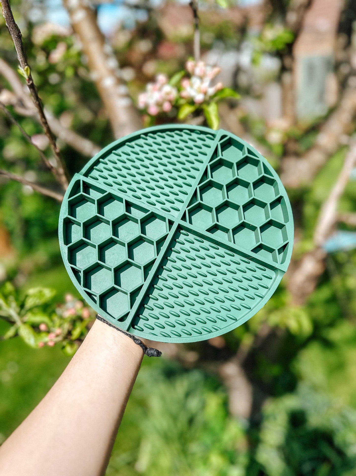 Honeycomb Lick Mat Sea Green