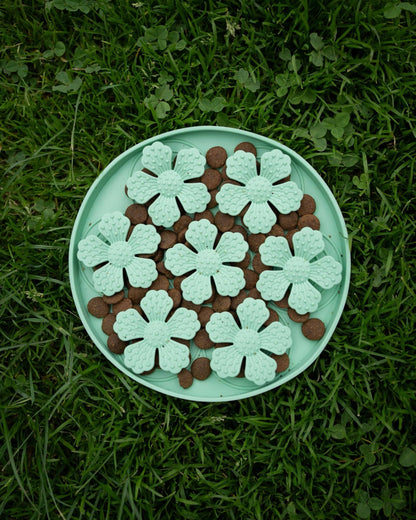 Flower Snuffle Mat In Pastel Teal