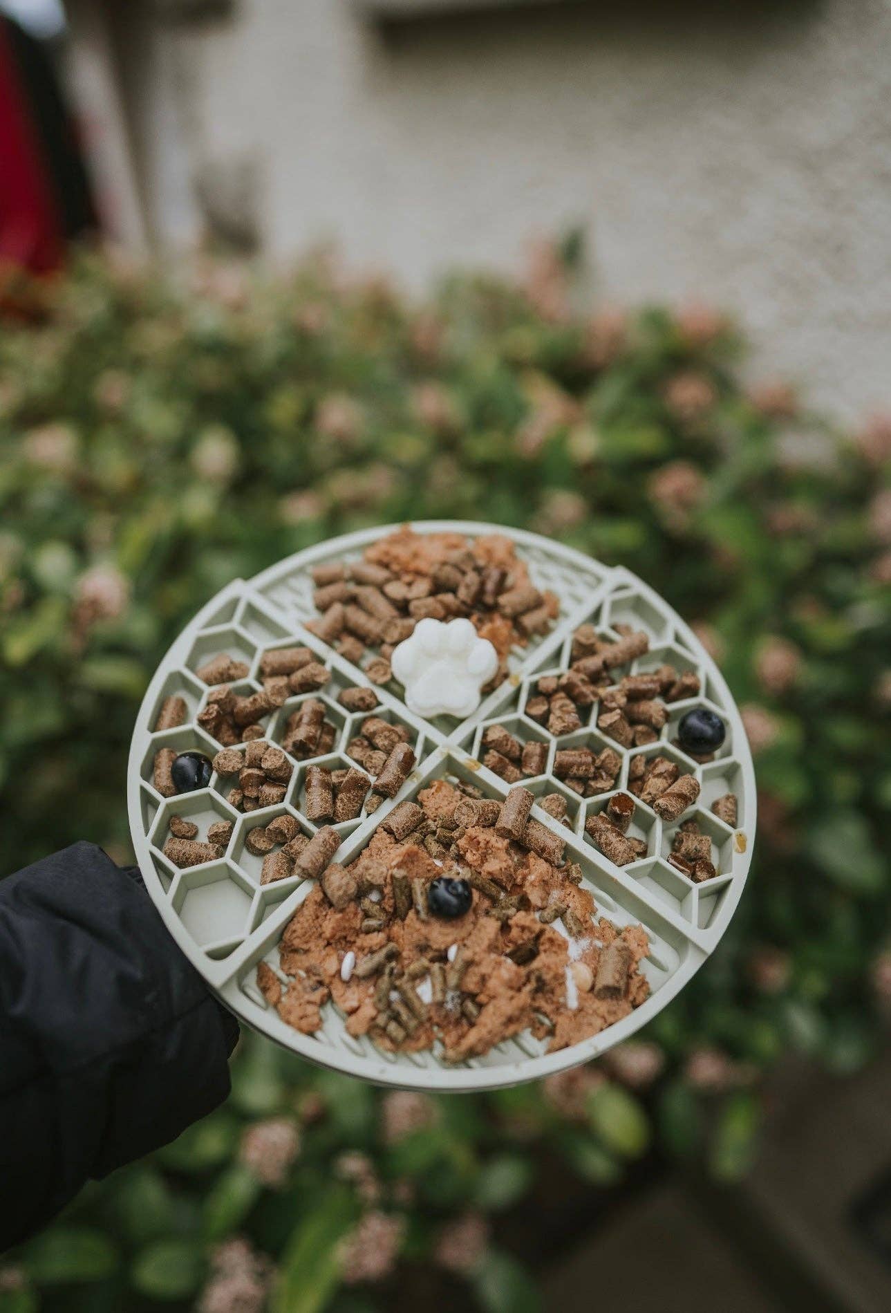 Honeycomb Lick Mat Sage Green